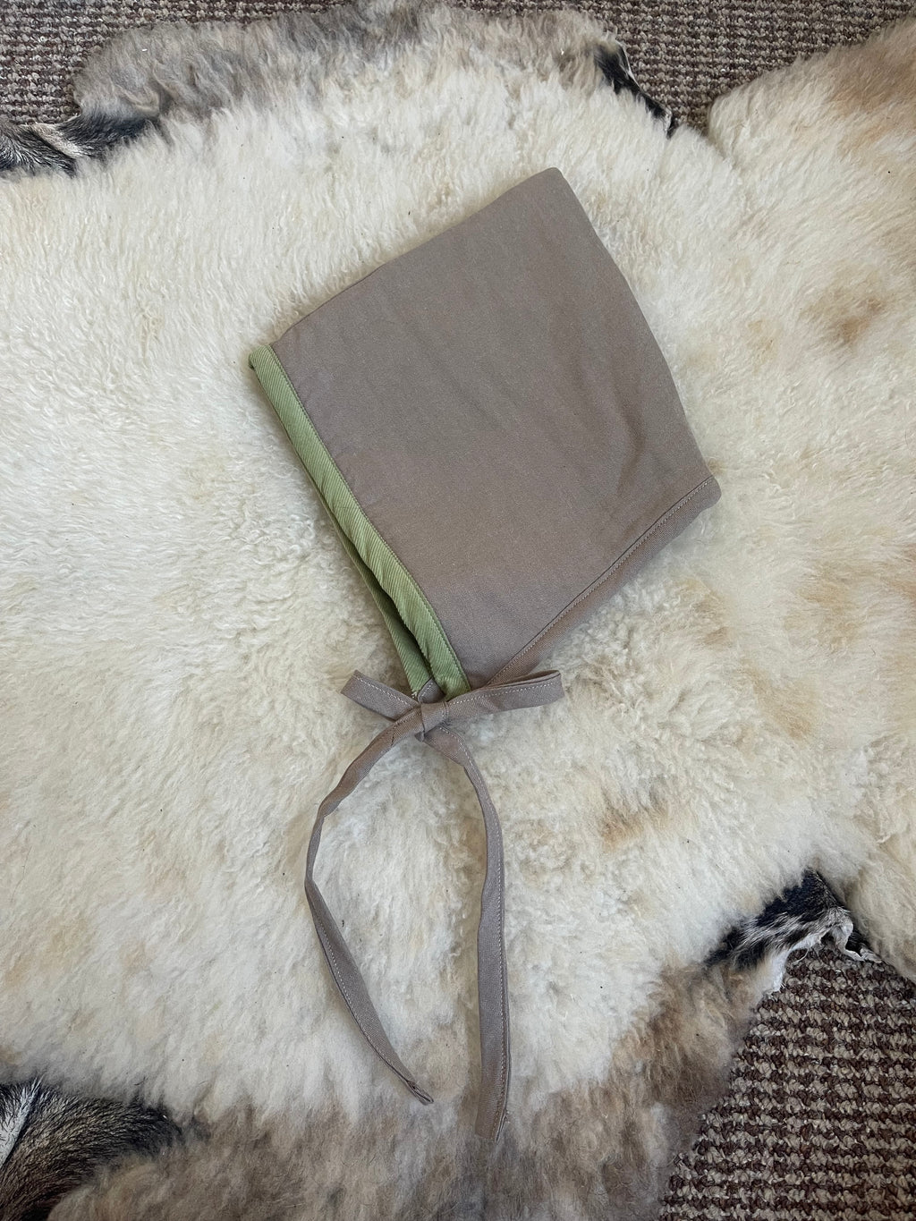 The Pixie Bonnet - Grey and Sage 2-5 yrs