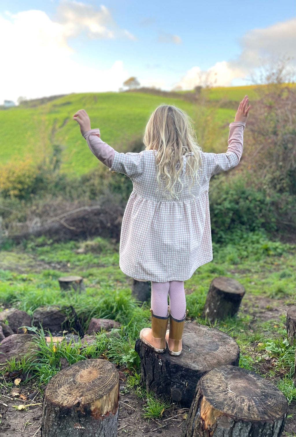 The Samphire Smock Dress - Pea Green Grid 3-4 yrs